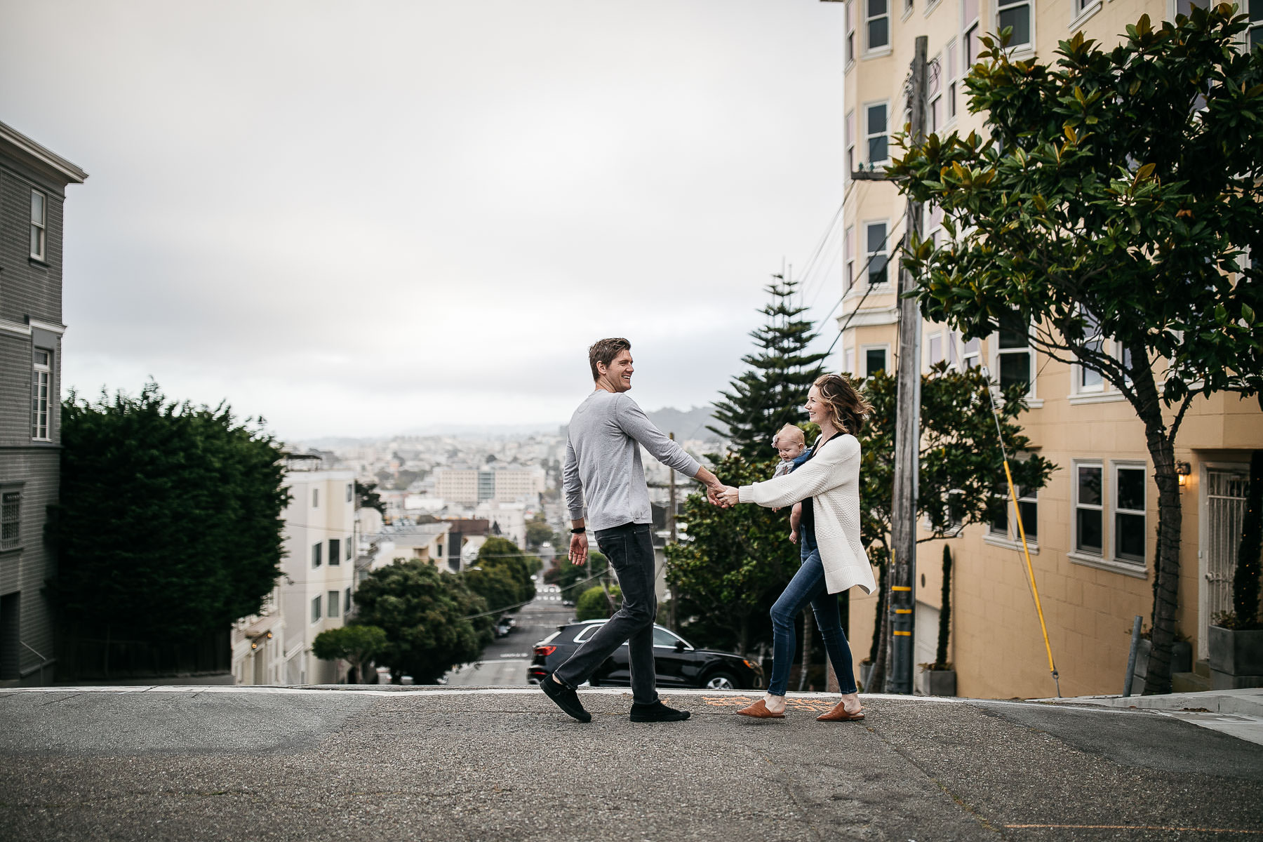 presidio-urban-family-baker-beach-cloudy-session-23