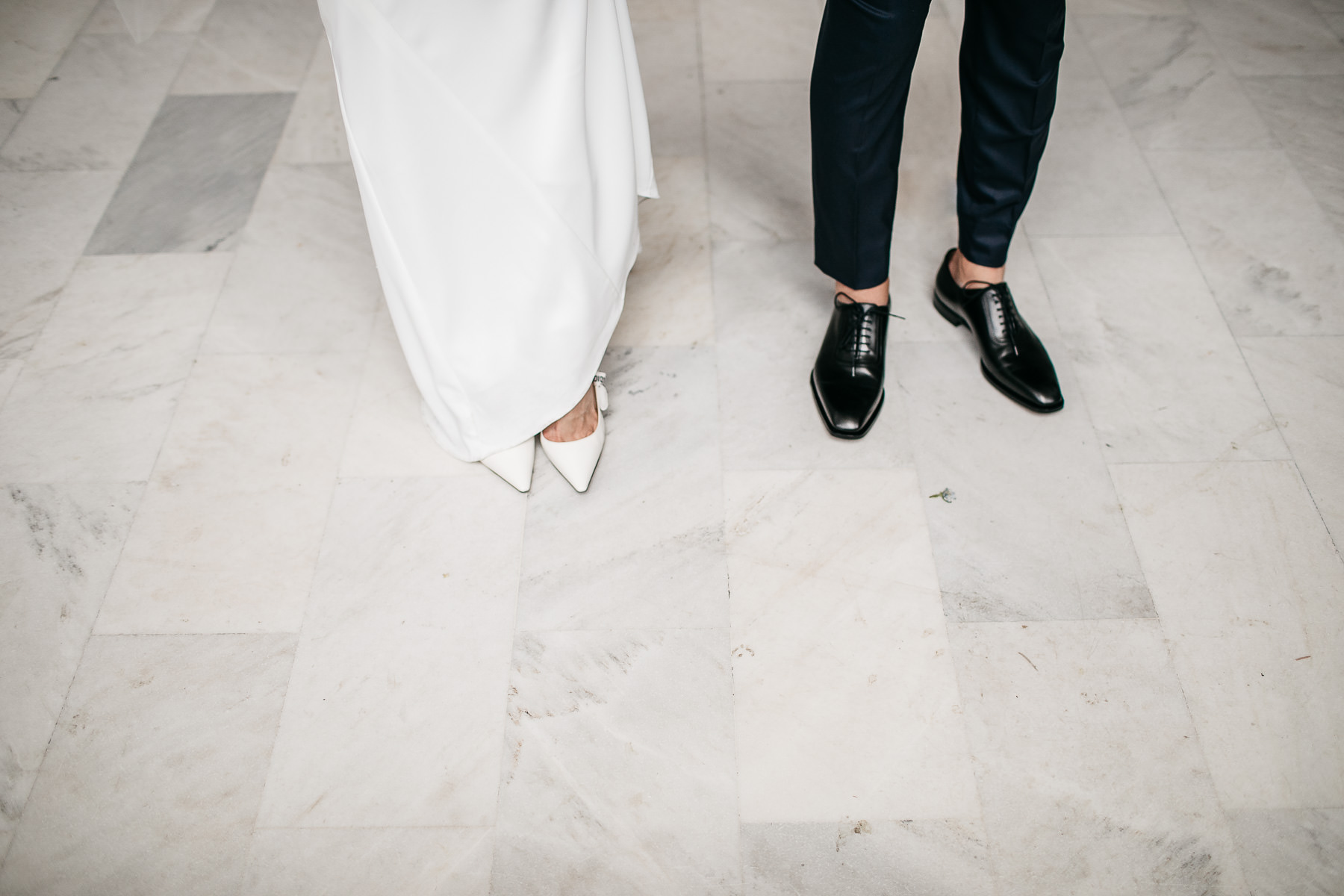 SF-city-hall-wedding-tartine-factory-urban-formals-47