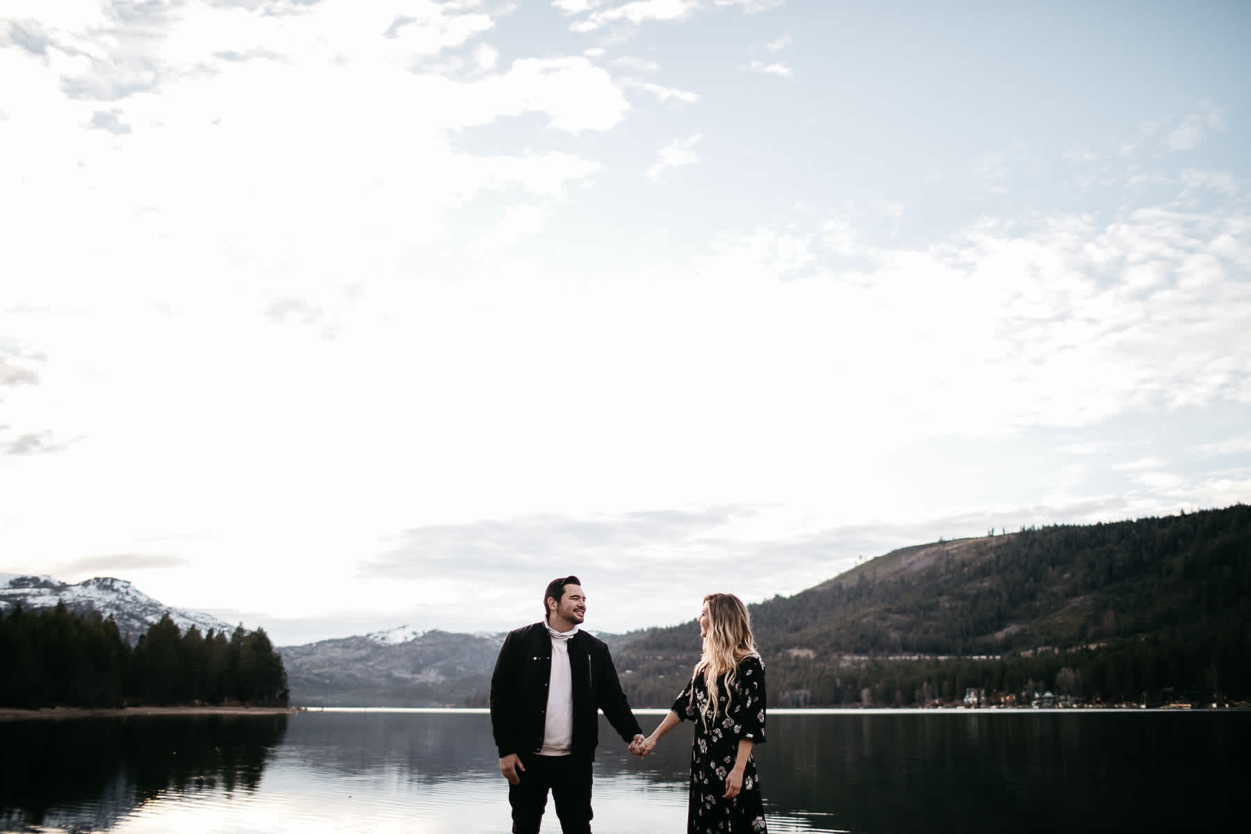 donner-lake-tahoe-national-forest-fall-engagement-session-18
