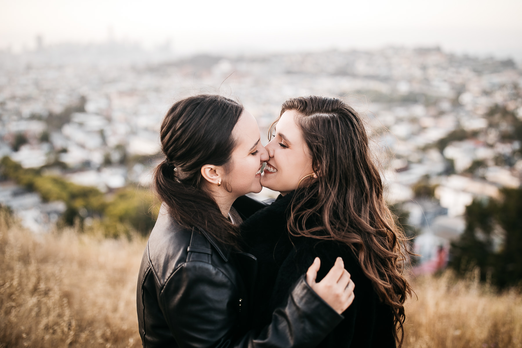 sf-anniversary-session-urban-bernal-heights-golden-hills-32