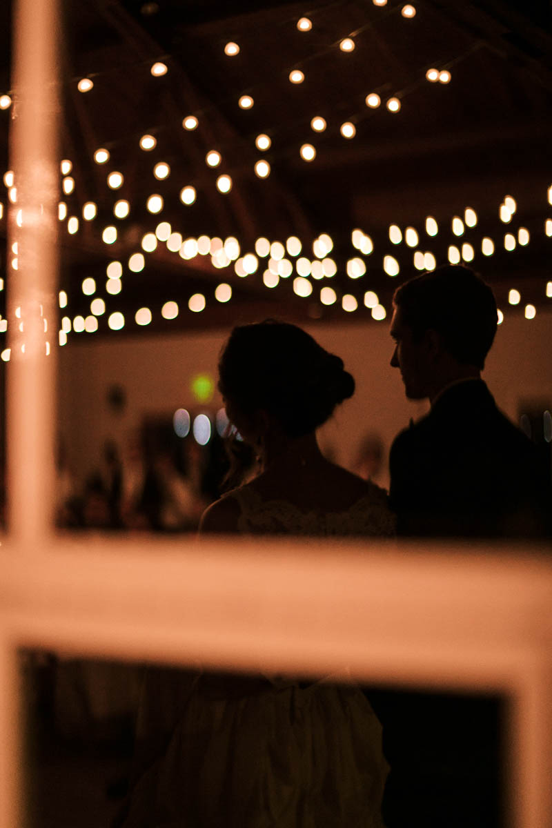 Willow-Camp-Stinson-Beach-Community-Center-Sunny-Winter-Wedding-93