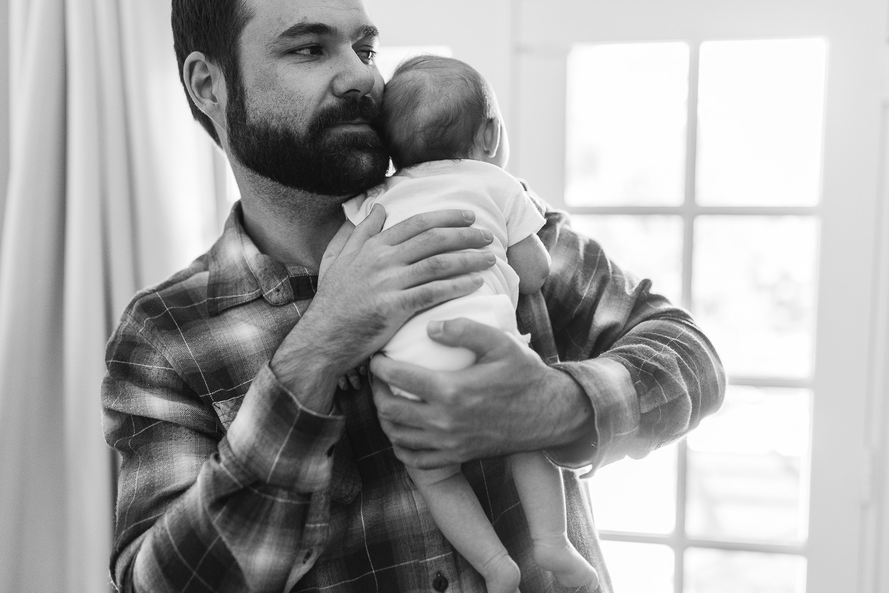 mountain-view-in-home-lifestyle-newborn-session-29