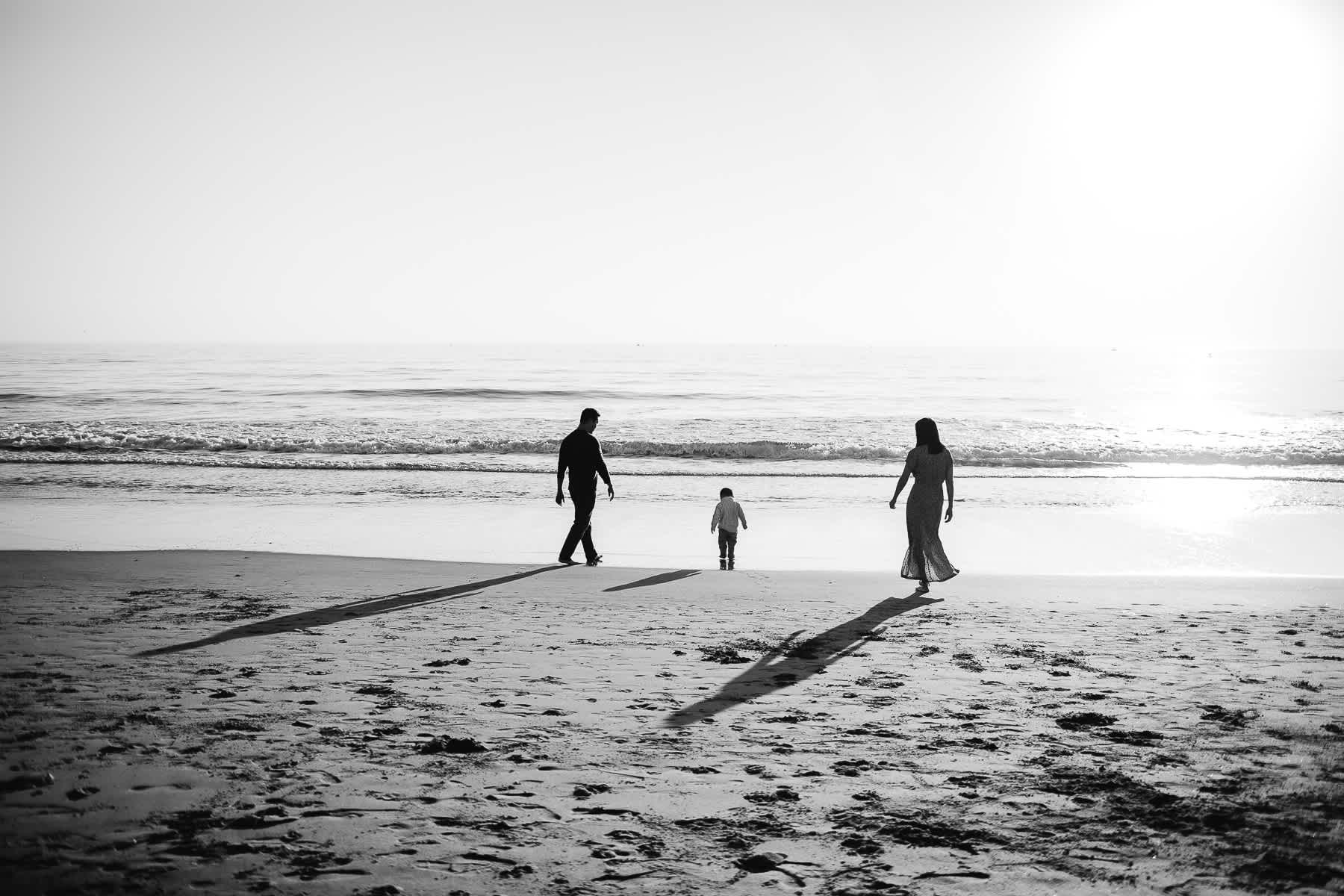 Half-moon-bay-beachy-sunset-lifestyle-family-session-4