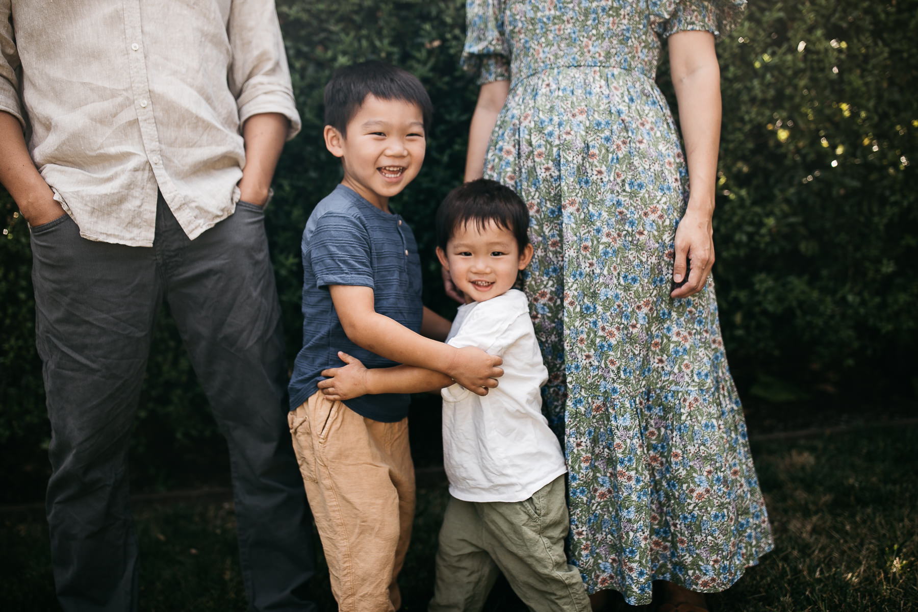 santa-clara-neighborhood-lifestyle-summer-family-session-3