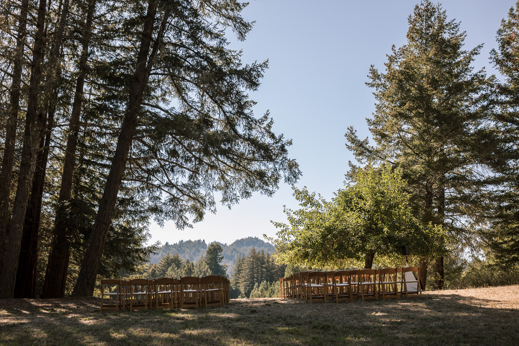 Stavrand-Russian-River-intimate-fall-wedding-42