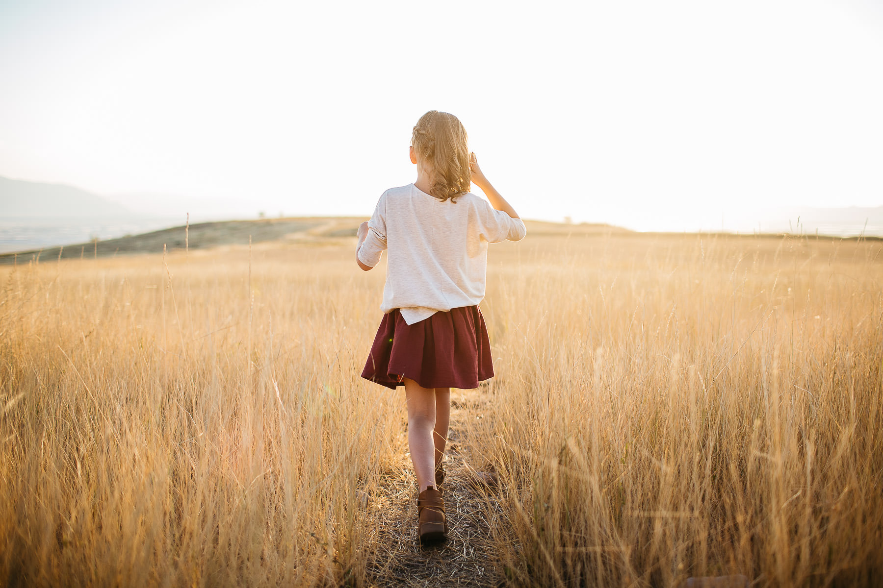 salt-lake-city-family-lifestyle-phtpographer-golden-field-24