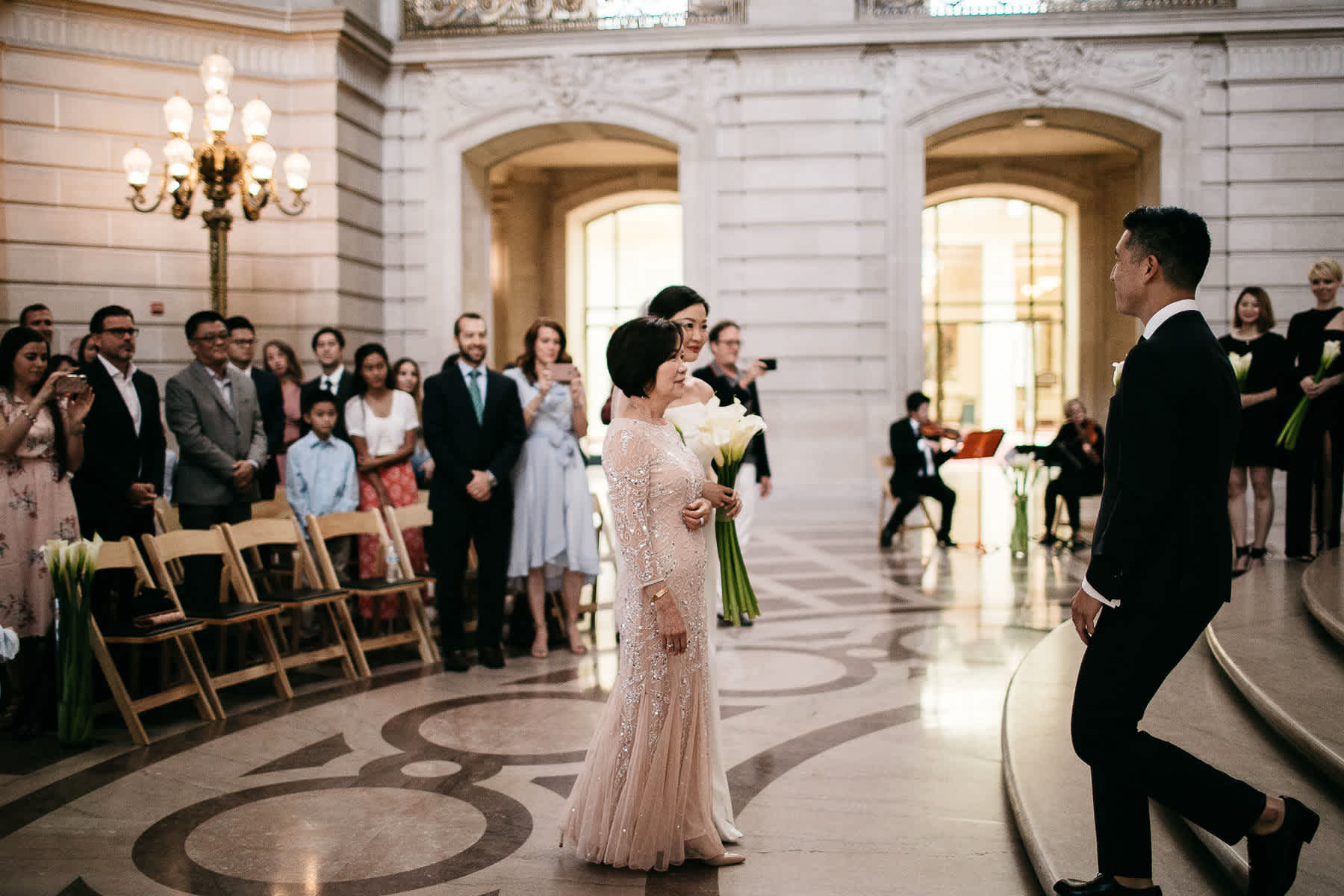 SF-city-hall-wedding-tartine-factory-urban-formals-21