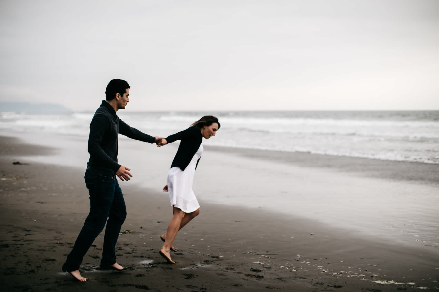 fort-funston-foggy-fun-beach-water-engagement-session-47