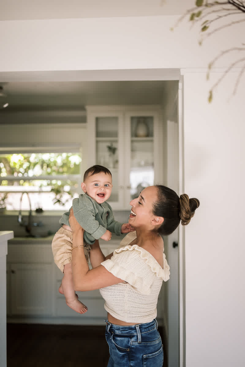 east-bay-in-home-lifestyle-family-session-17