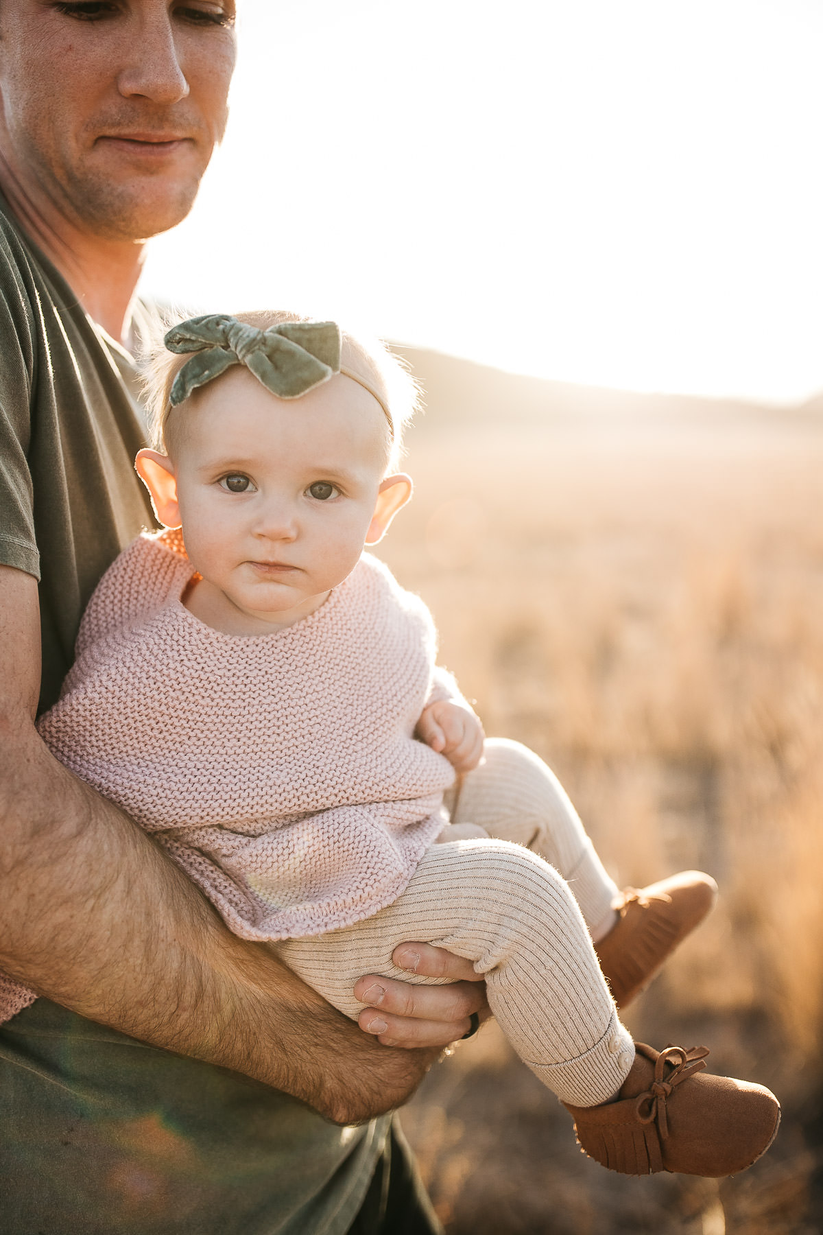 golden-hills-sunset-lifestyle-session-family-with-goldendoodle-6