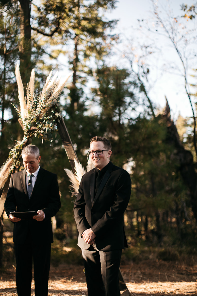 yosemite-rush-creek-fall-wedding-goldendoodle-40