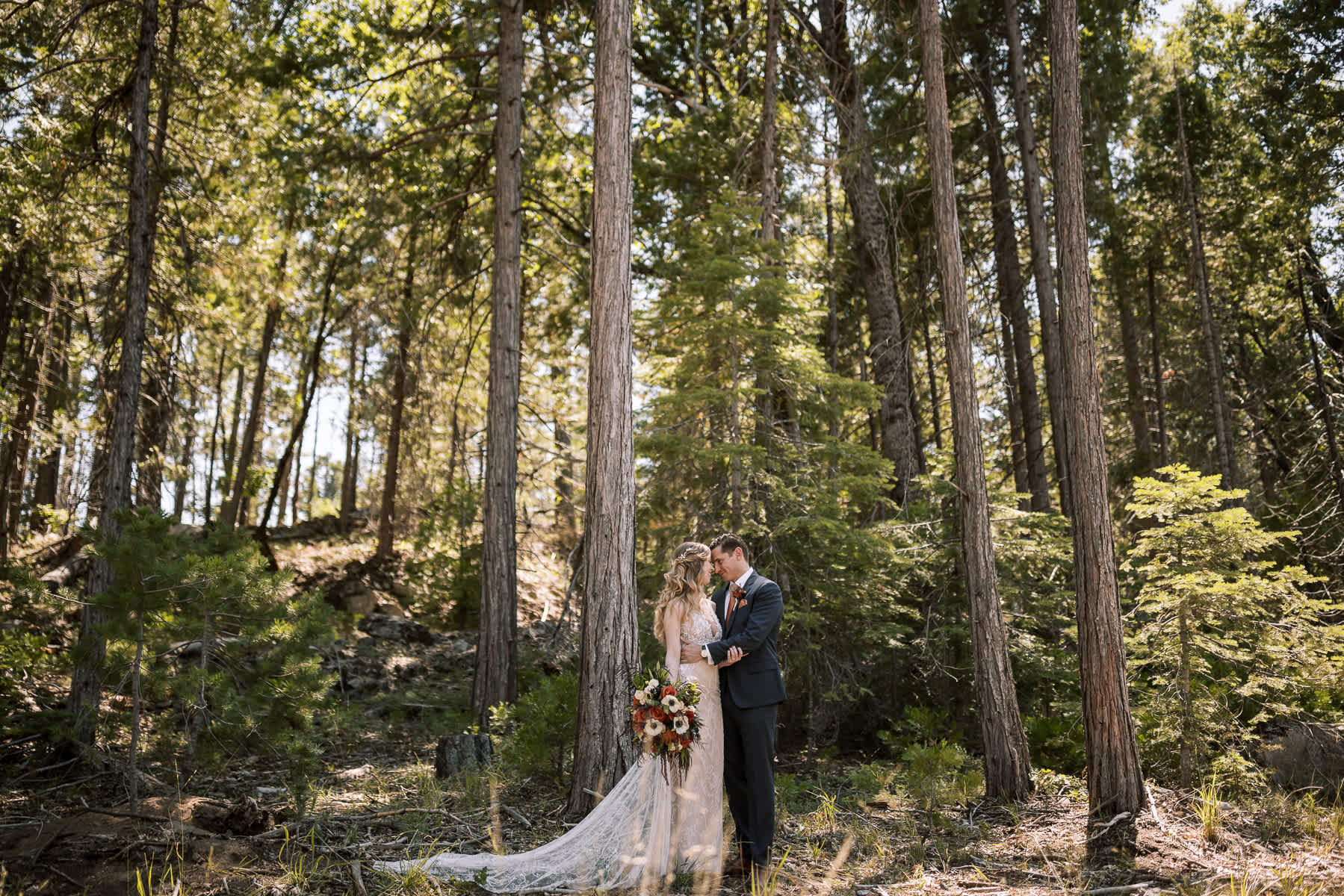 Evergreen-Lodge-Yosemite-Summer-wedding-71