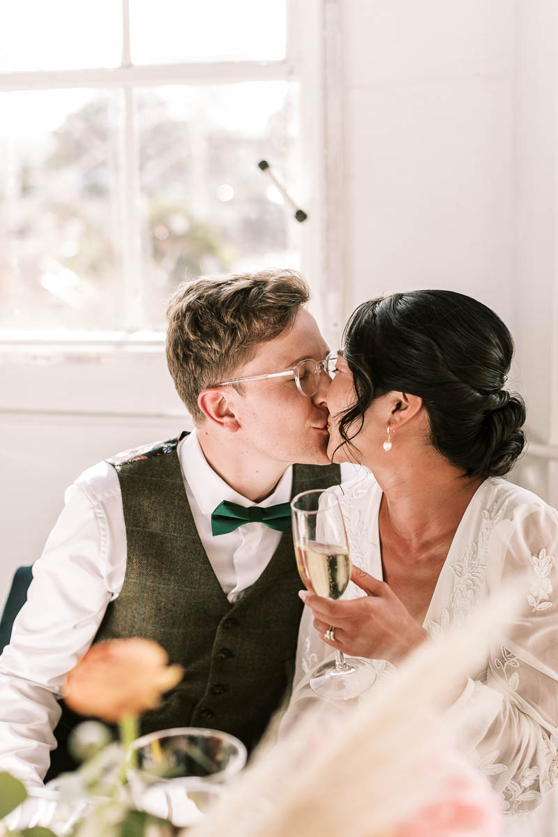 San-Francisco-Gallery-308-disco-balls-graphic-designer-wedding-117