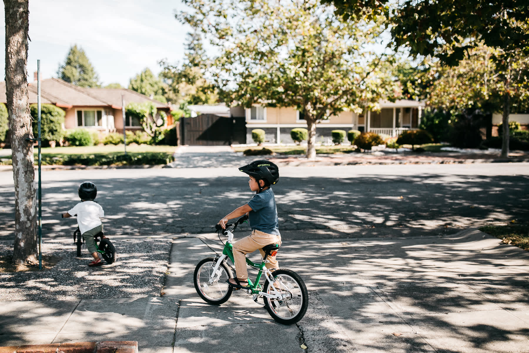 santa-clara-neighborhood-lifestyle-summer-family-session-25