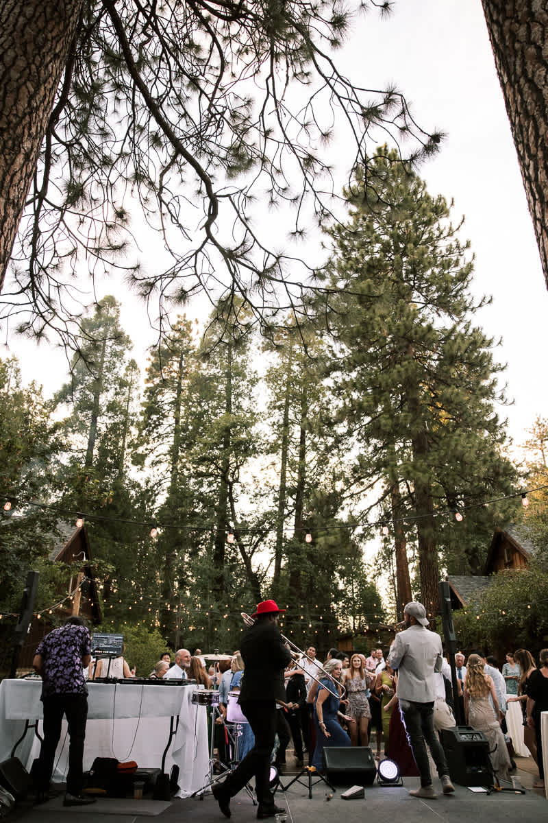 Evergreen-Lodge-Yosemite-Summer-wedding-227