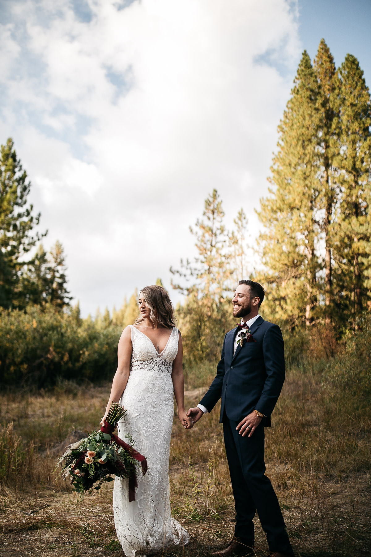 twenty-mile-house-fall-rainy-wedding-65