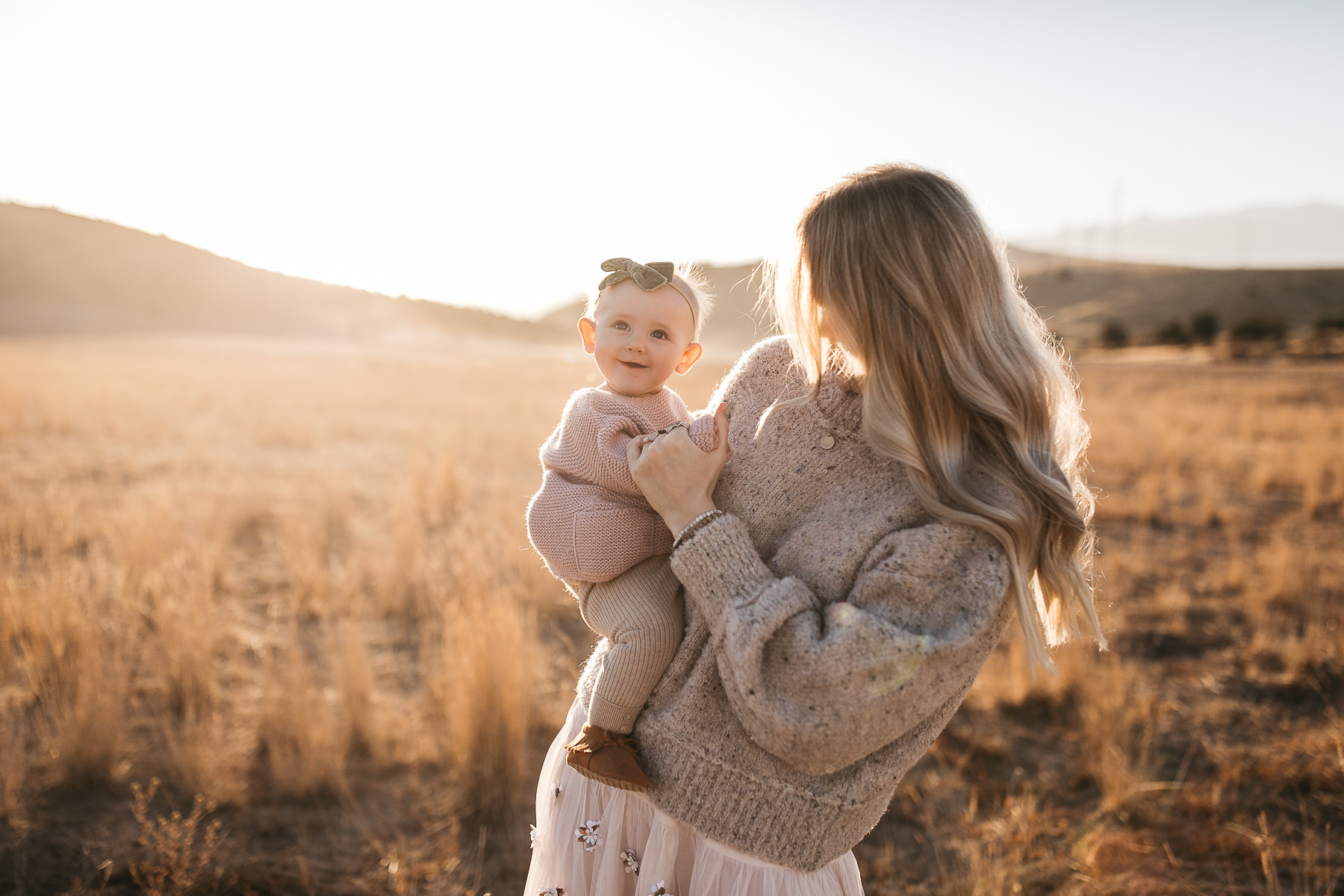 golden-hills-sunset-lifestyle-session-family-with-goldendoodle-2