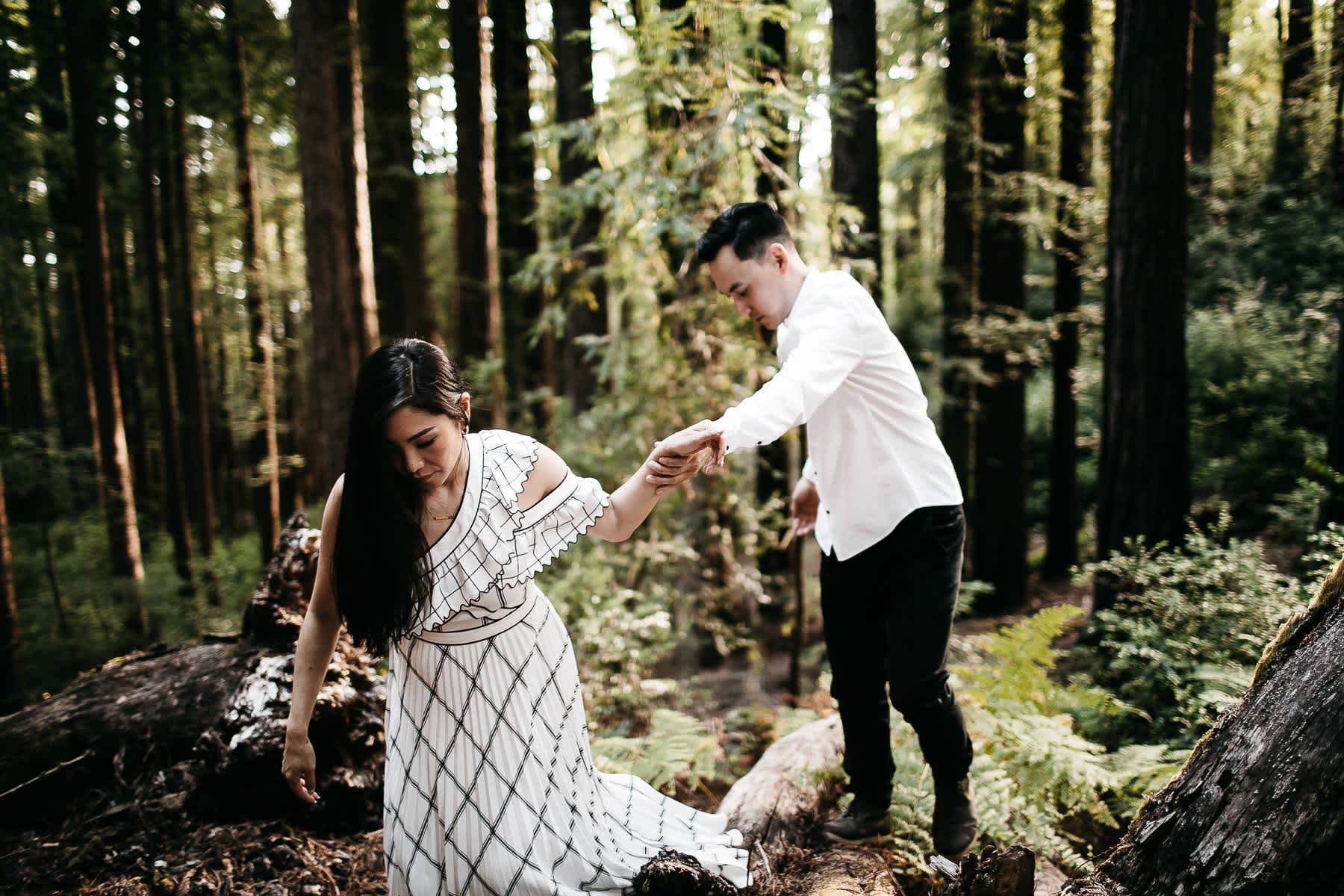 stinson-beach-muir-woods-sf-fun-quirky-engagement-session-1