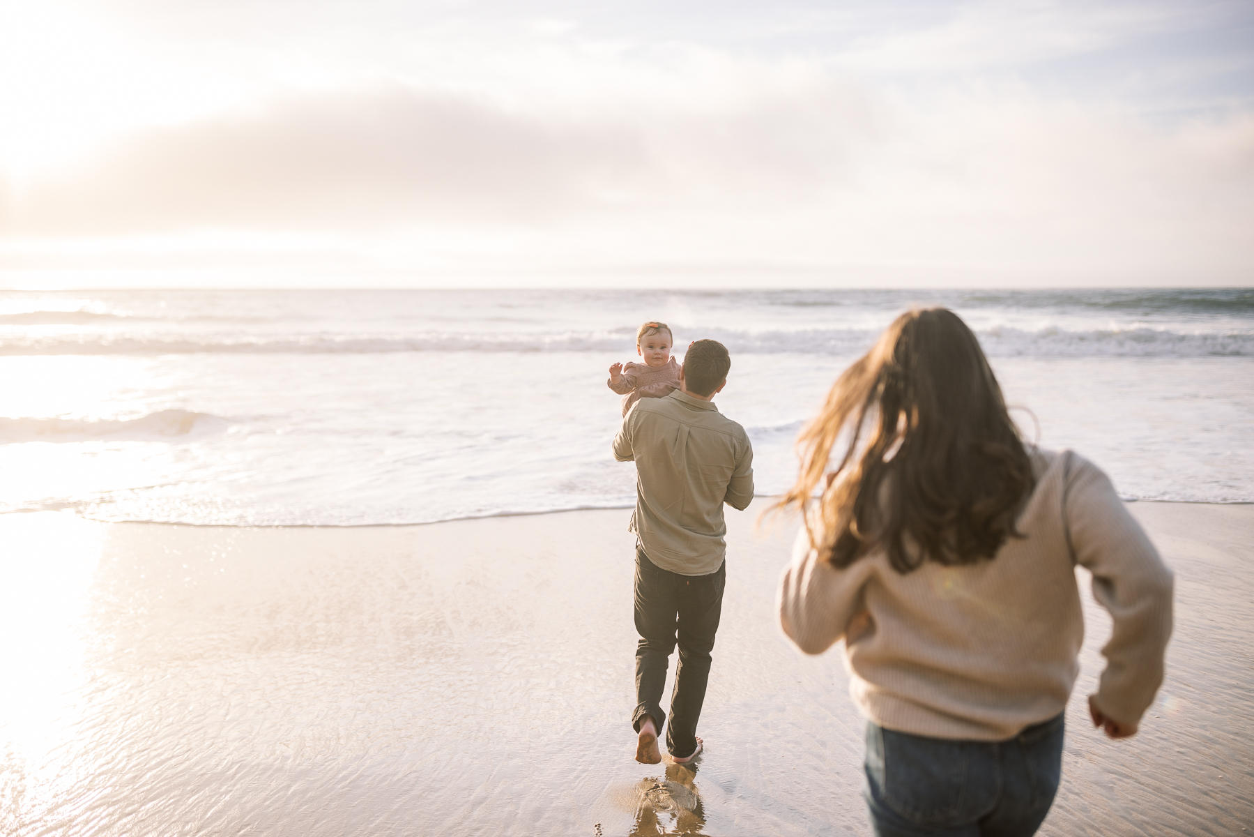 Half-moon-bay-golden-light-fall-beach-family-session-11