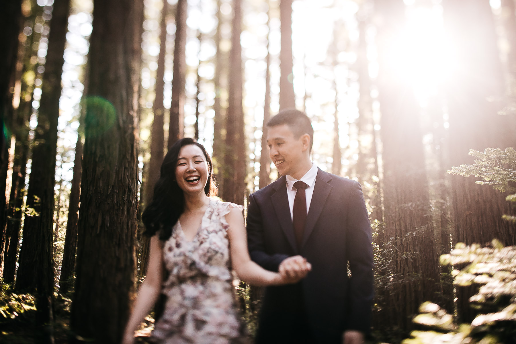 redwoods-coastal-pampas-grass-lifestyle-engagement-session-with-pups-10