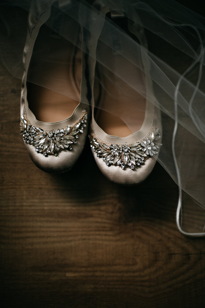 muir-beach-pelican-inn-foggy-wedding-9