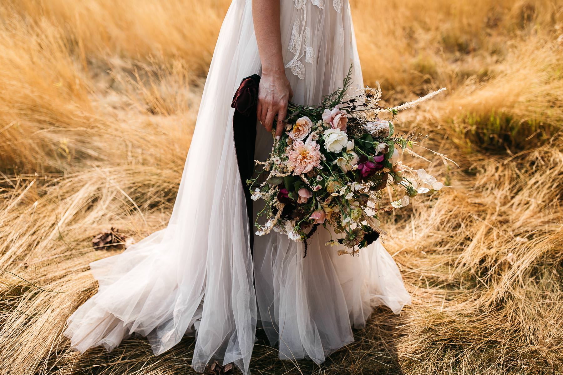 yosemite-cathedral-lake-hiking-sunset-elopement-27