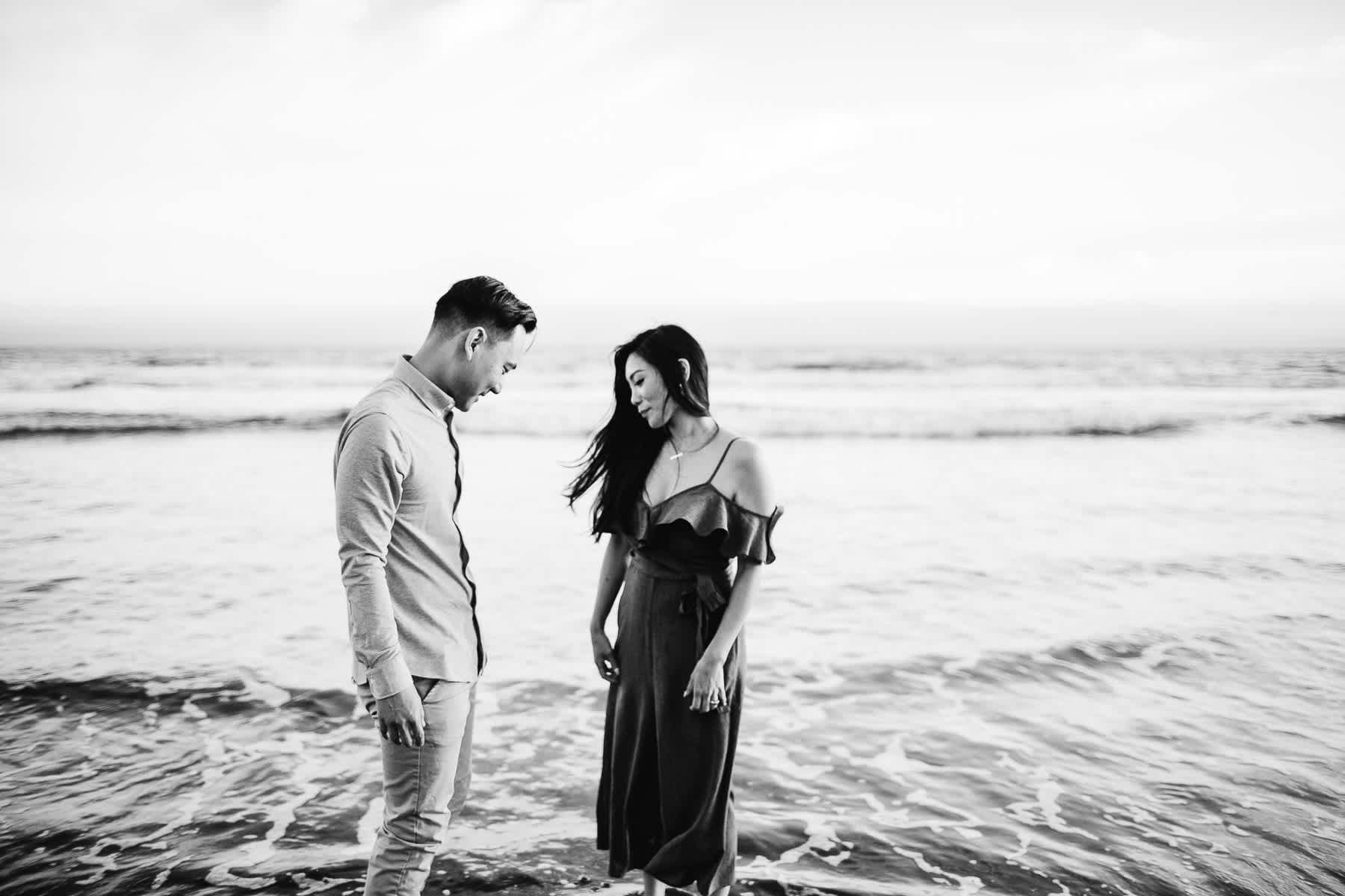 stinson-beach-muir-woods-sf-fun-quirky-engagement-session-20