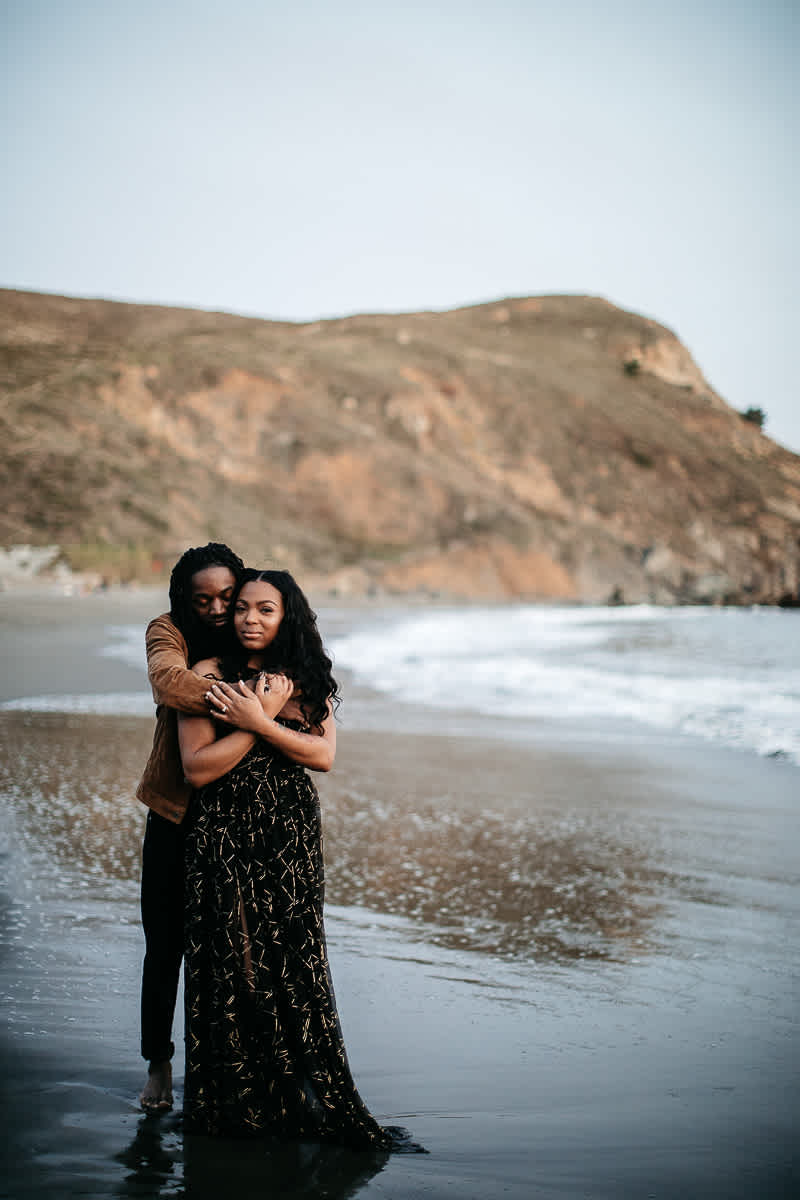 muir-beach-ca-spring-lifestyle-engagement-session-51