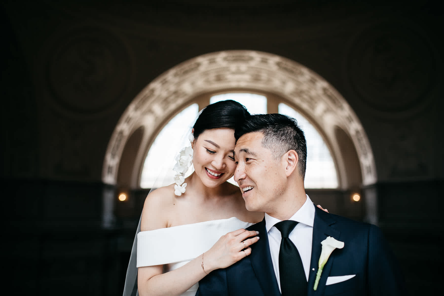 SF-city-hall-wedding-tartine-factory-urban-formals-42