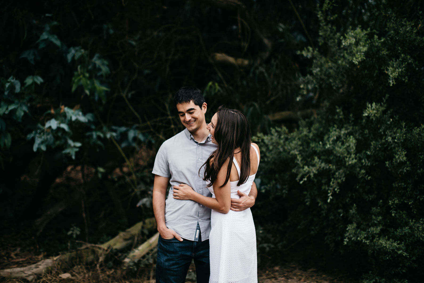 fort-funston-foggy-fun-beach-water-engagement-session-15