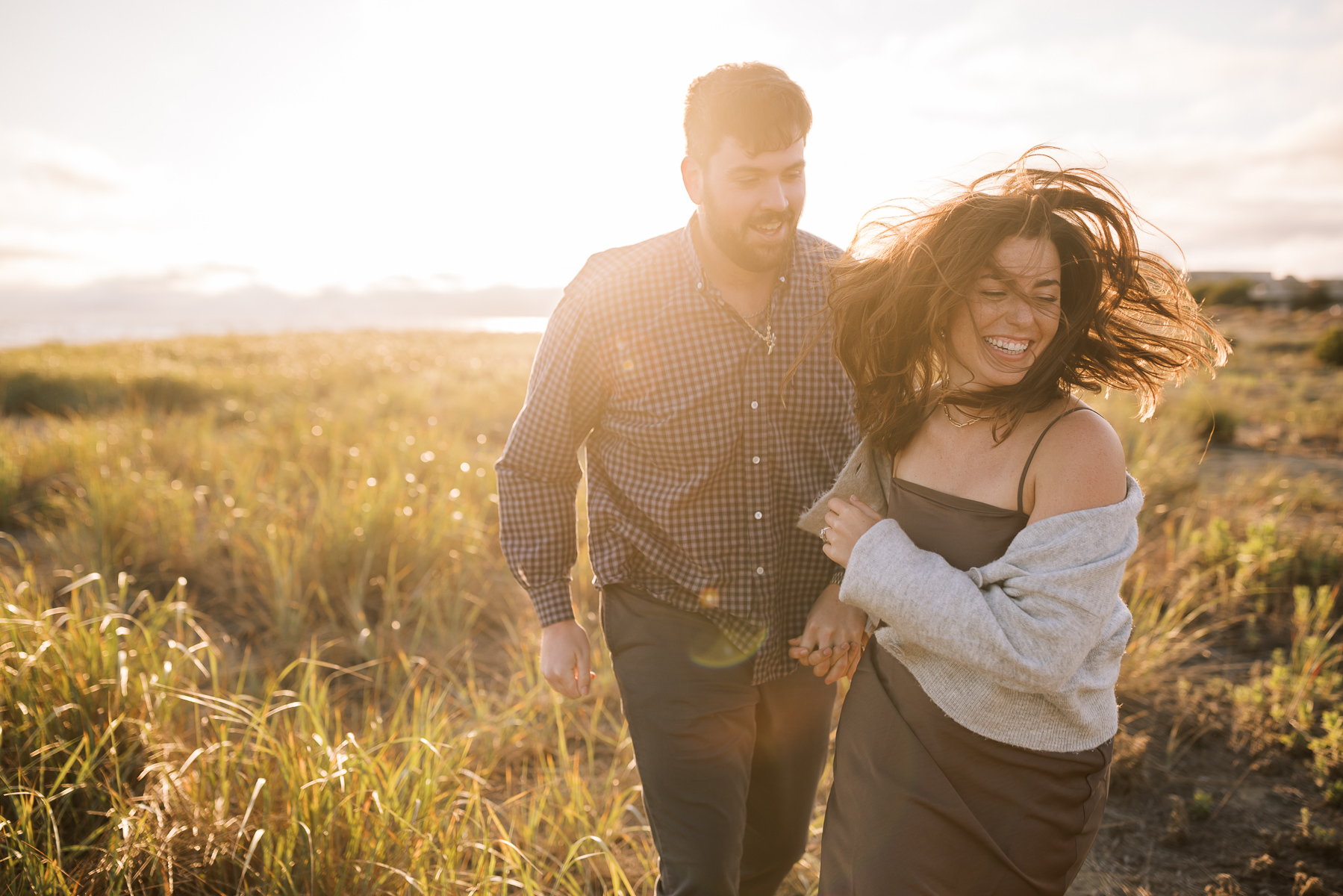 alameda-beach-golden-light-engagement-session-13