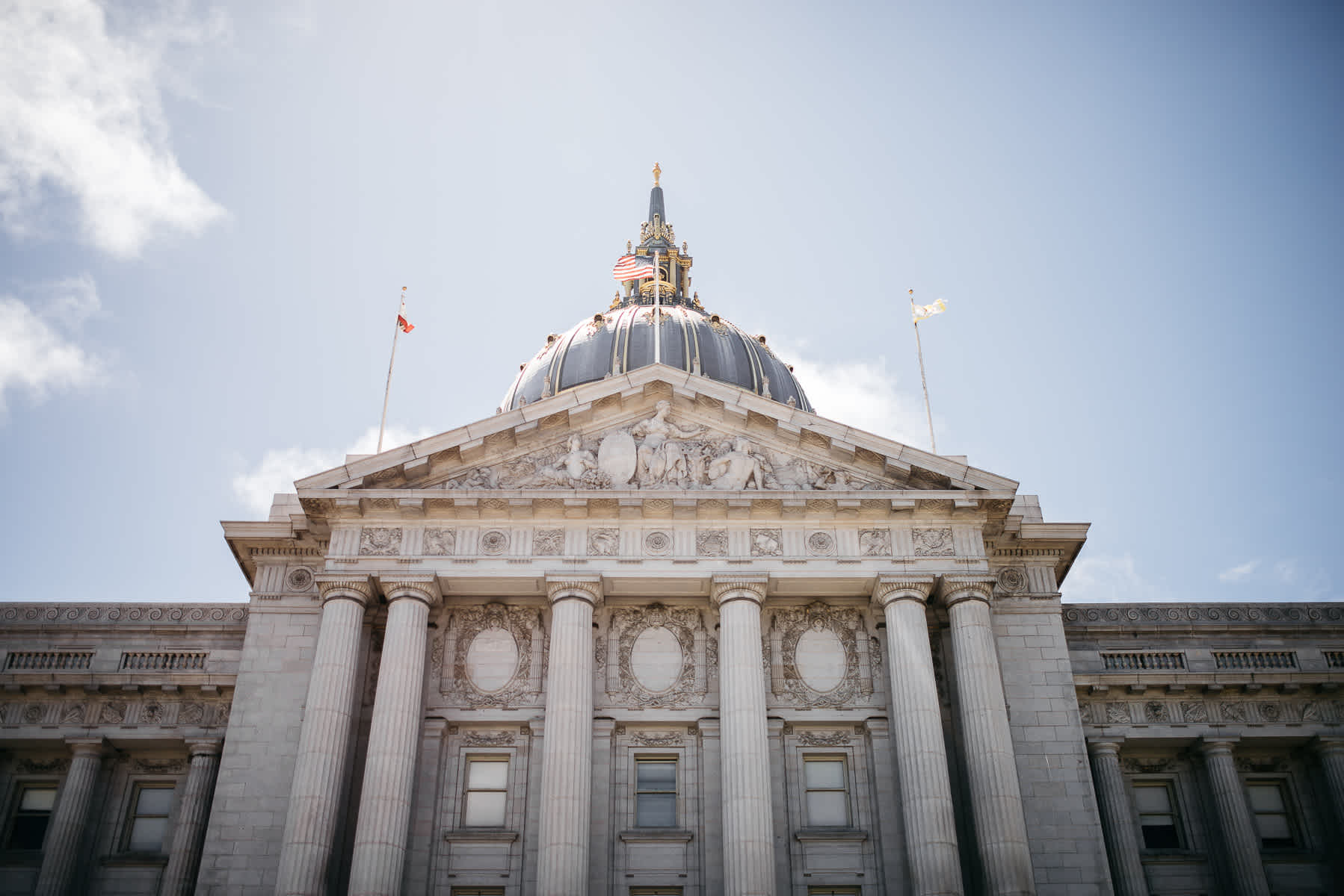 SF-city-hall-wedding-tartine-factory-urban-formals-10