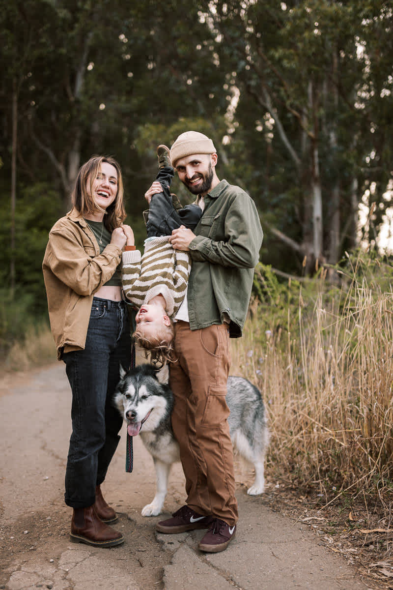 pacifica-eucalyptus-fall-family-lifestyle-session-41