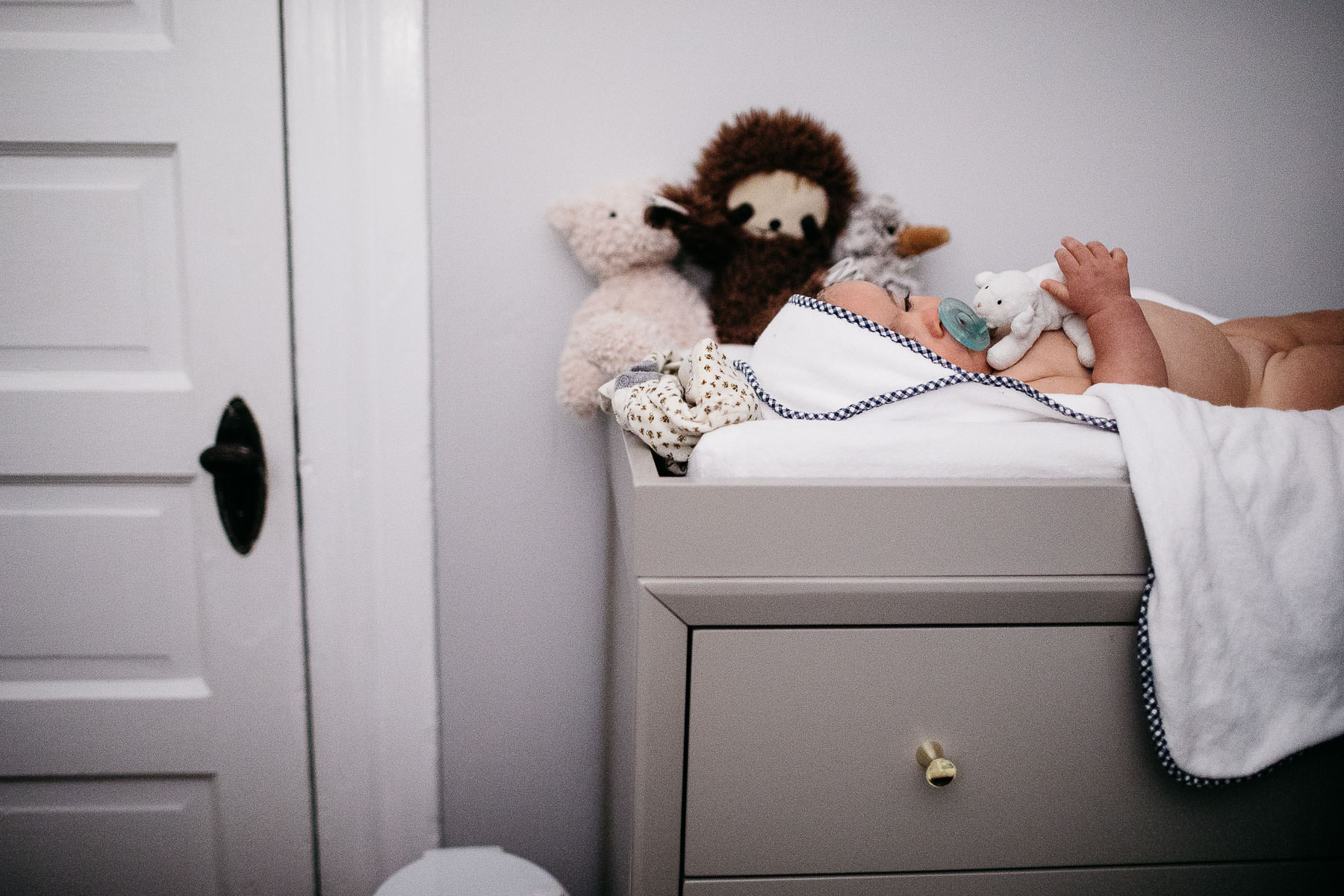 san-francisco-gloomy-spring-one-year-old-lifestyle-family-session-75