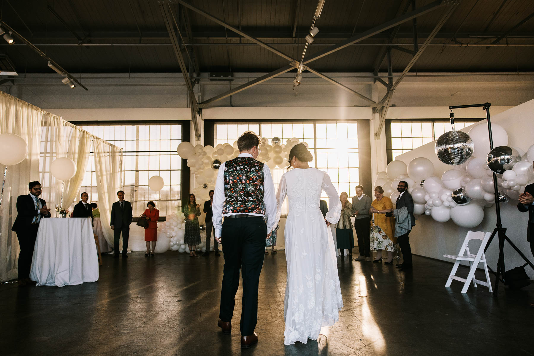 San-Francisco-Gallery-308-disco-balls-graphic-designer-wedding-128