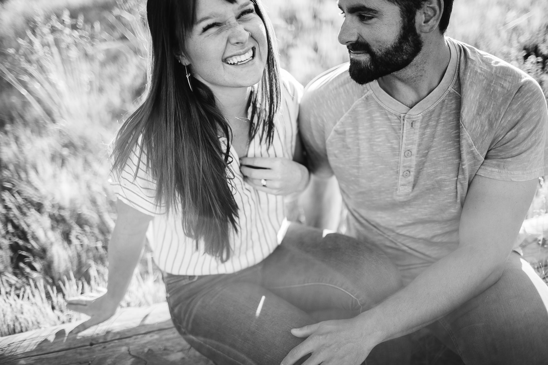 lake-tahoe-anniversary-couple-session-with-a-puppy-19