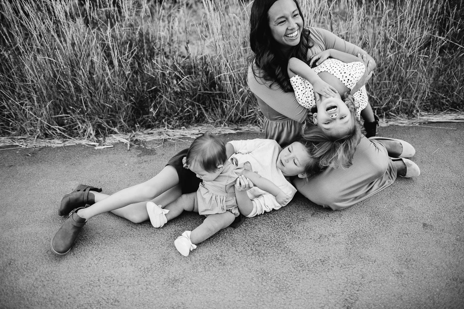 salt-lake-city-family-lifestyle-phtpographer-golden-field-18