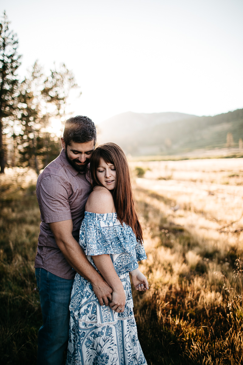 lake-tahoe-anniversary-couple-session-with-a-puppy-24