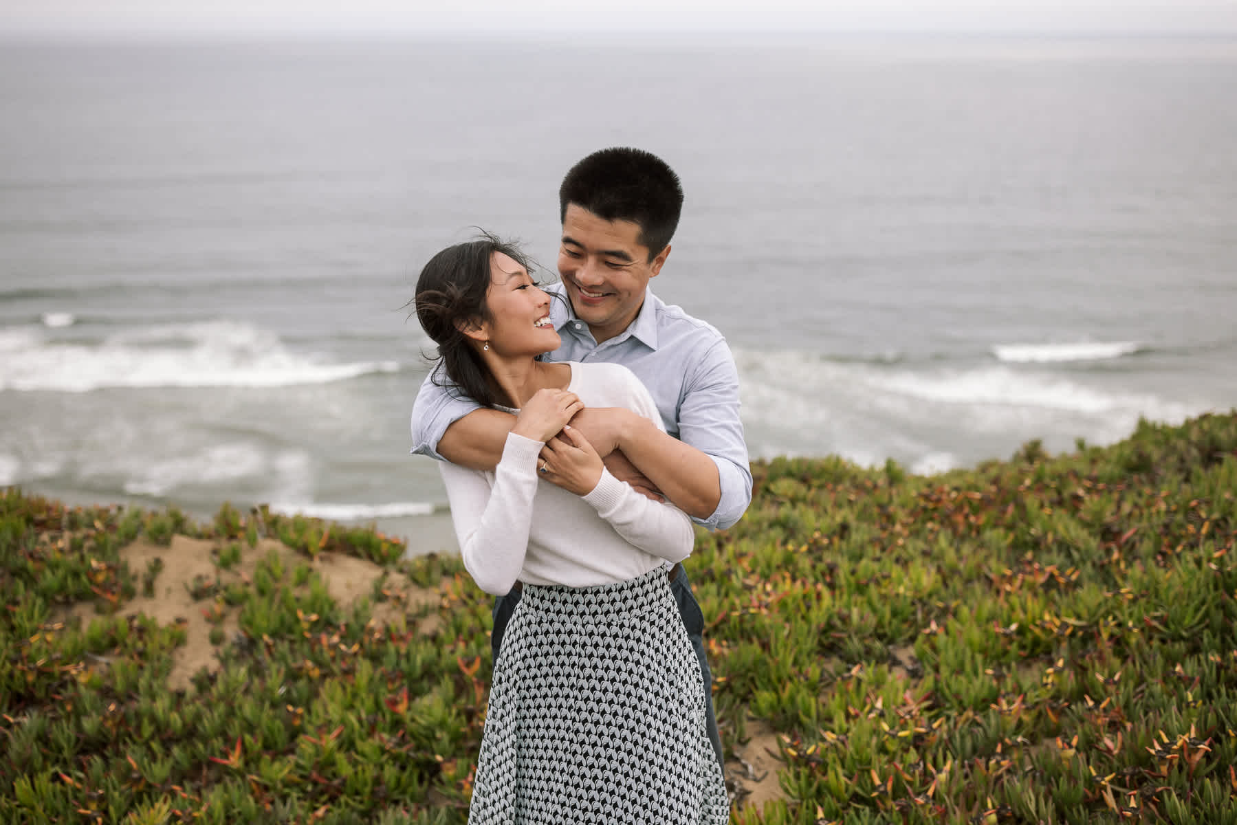 fort-funston-gloomy-fall-engagement-session-22