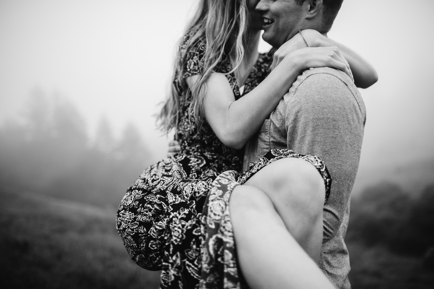 mt-tam-california-foggy-fall-engagement-hills-redwood-engagement-session-45