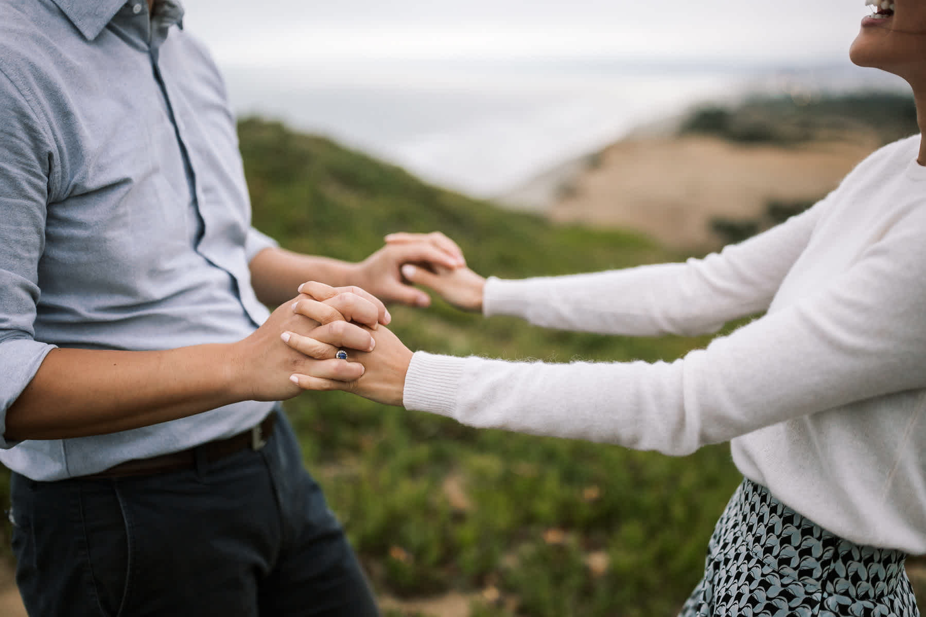 fort-funston-gloomy-fall-engagement-session-41