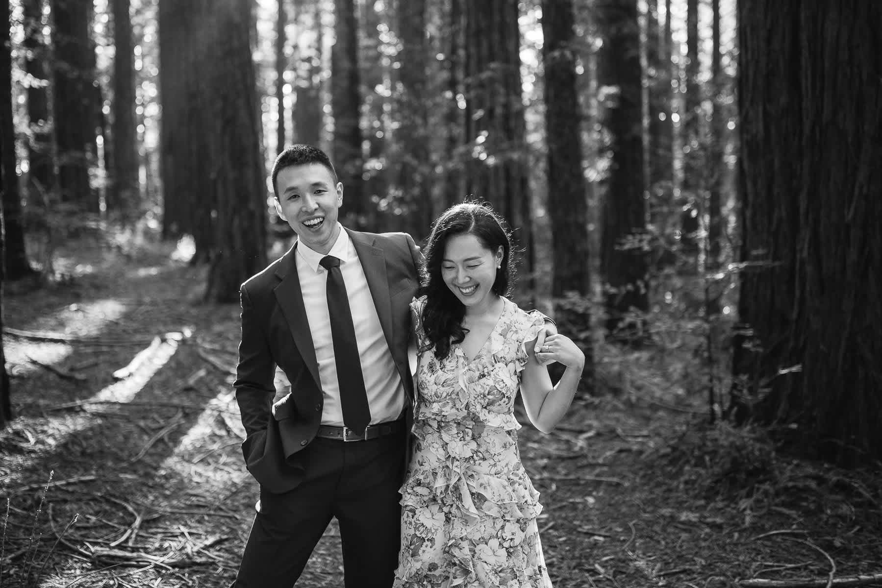 redwoods-coastal-pampas-grass-lifestyle-engagement-session-with-pups-11