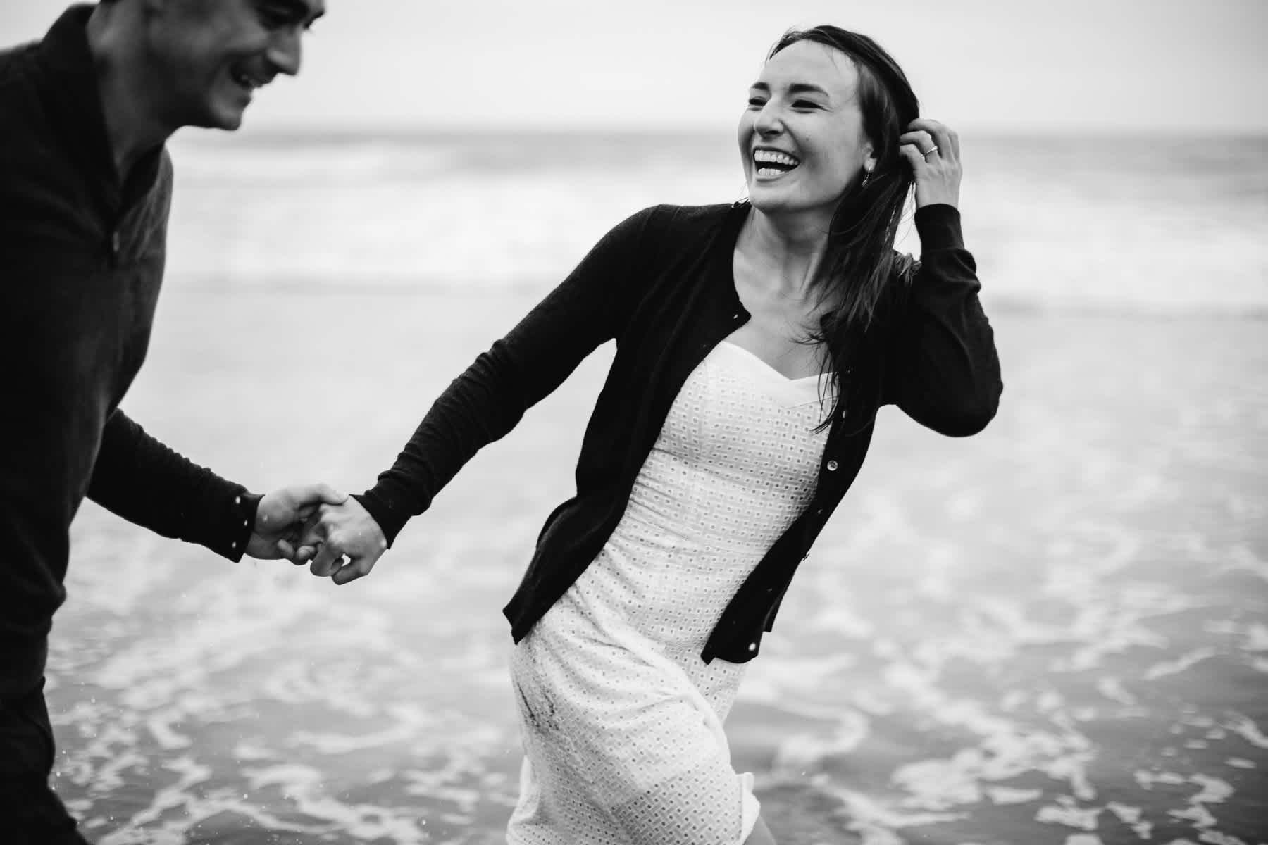 fort-funston-foggy-fun-beach-water-engagement-session-73
