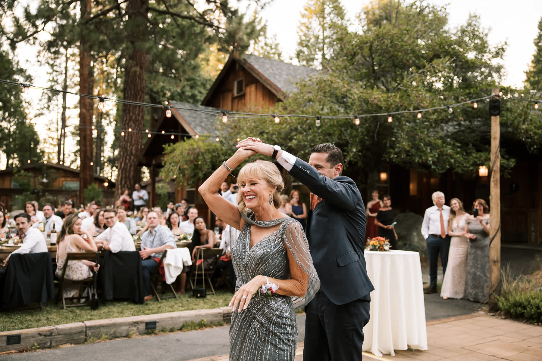 Evergreen-Lodge-Yosemite-Summer-wedding-213
