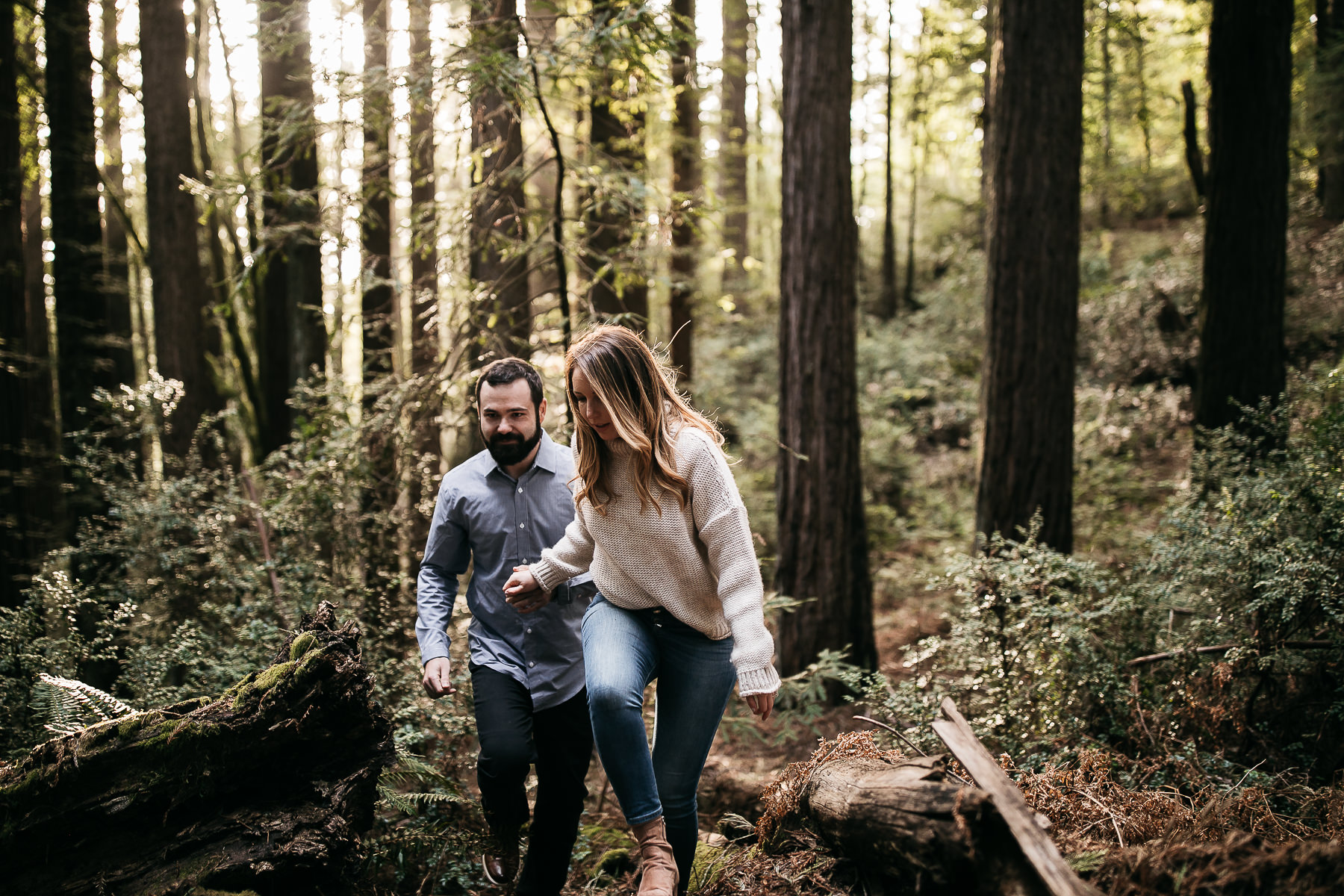 mt-tam-foggy-winter-engagement-session-australian-shepherd-puppy-10