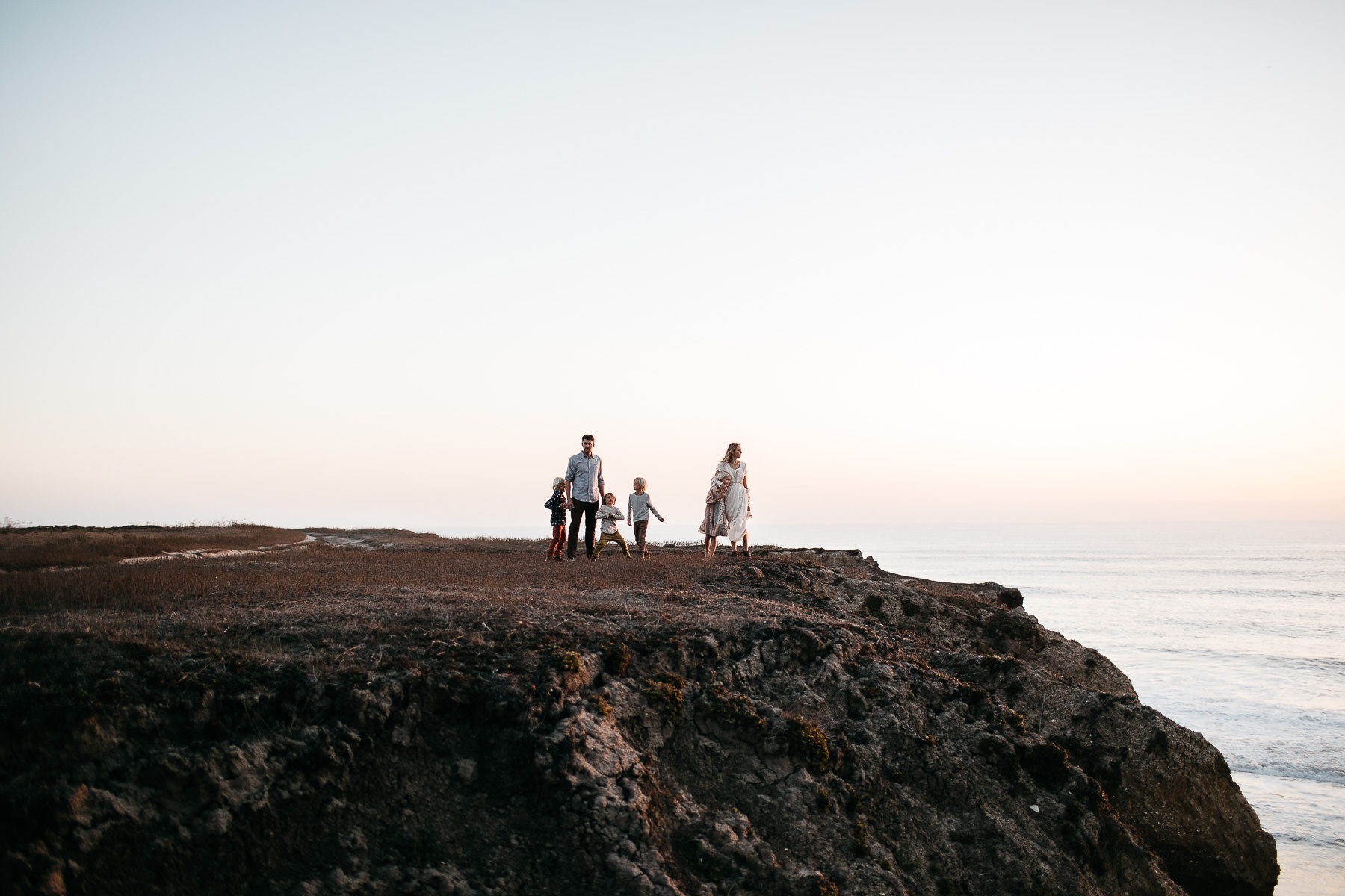 half-moon-bay-golden-cliffside-family-session-47