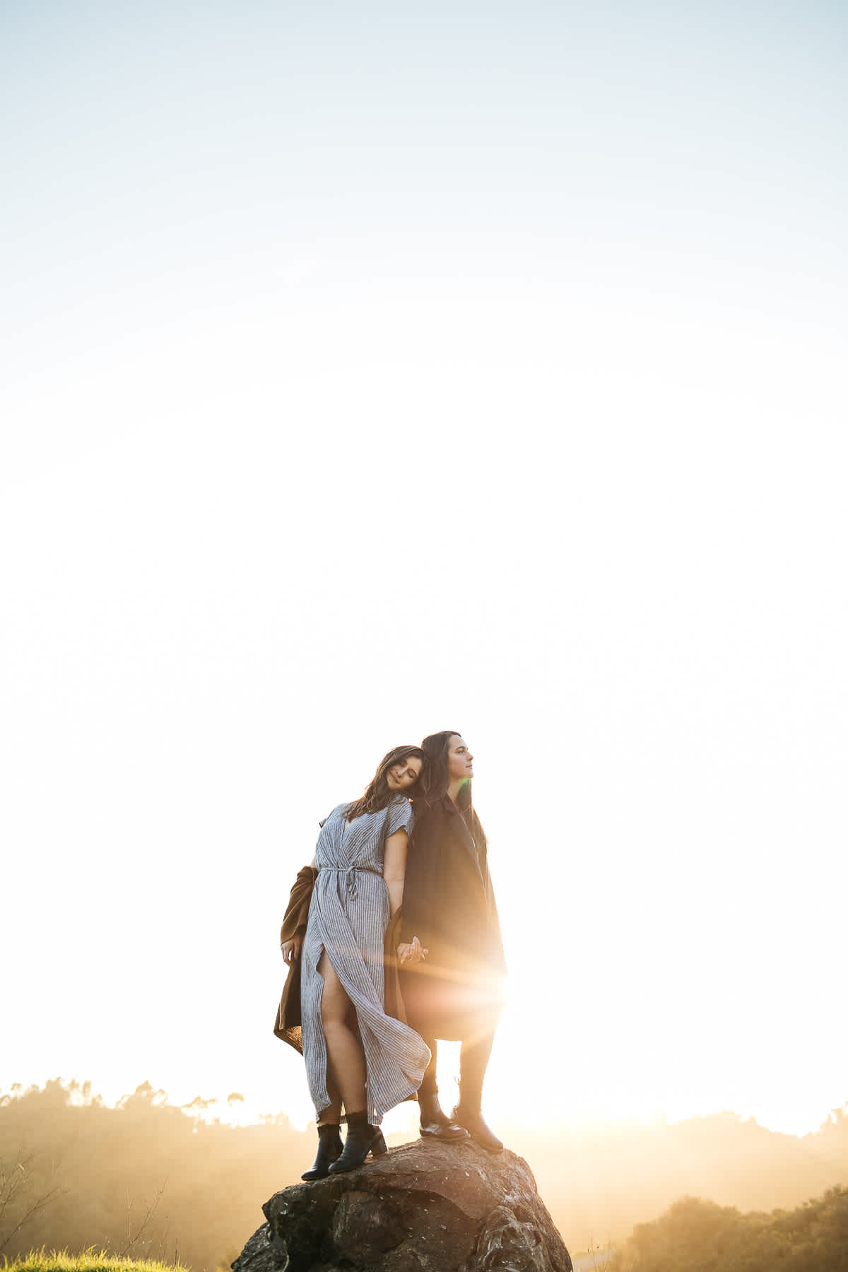 oakland-hills-sunset-engagement-golden-light-session-8