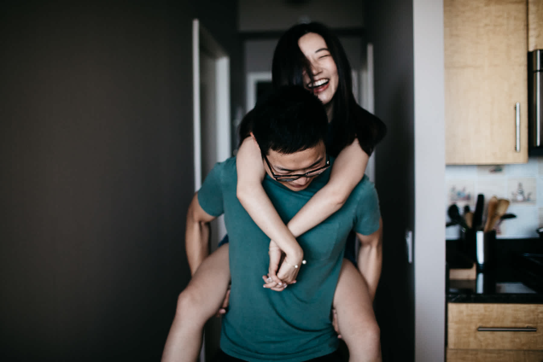 san-francisco-in-home-engagement-lifestyle-session-24