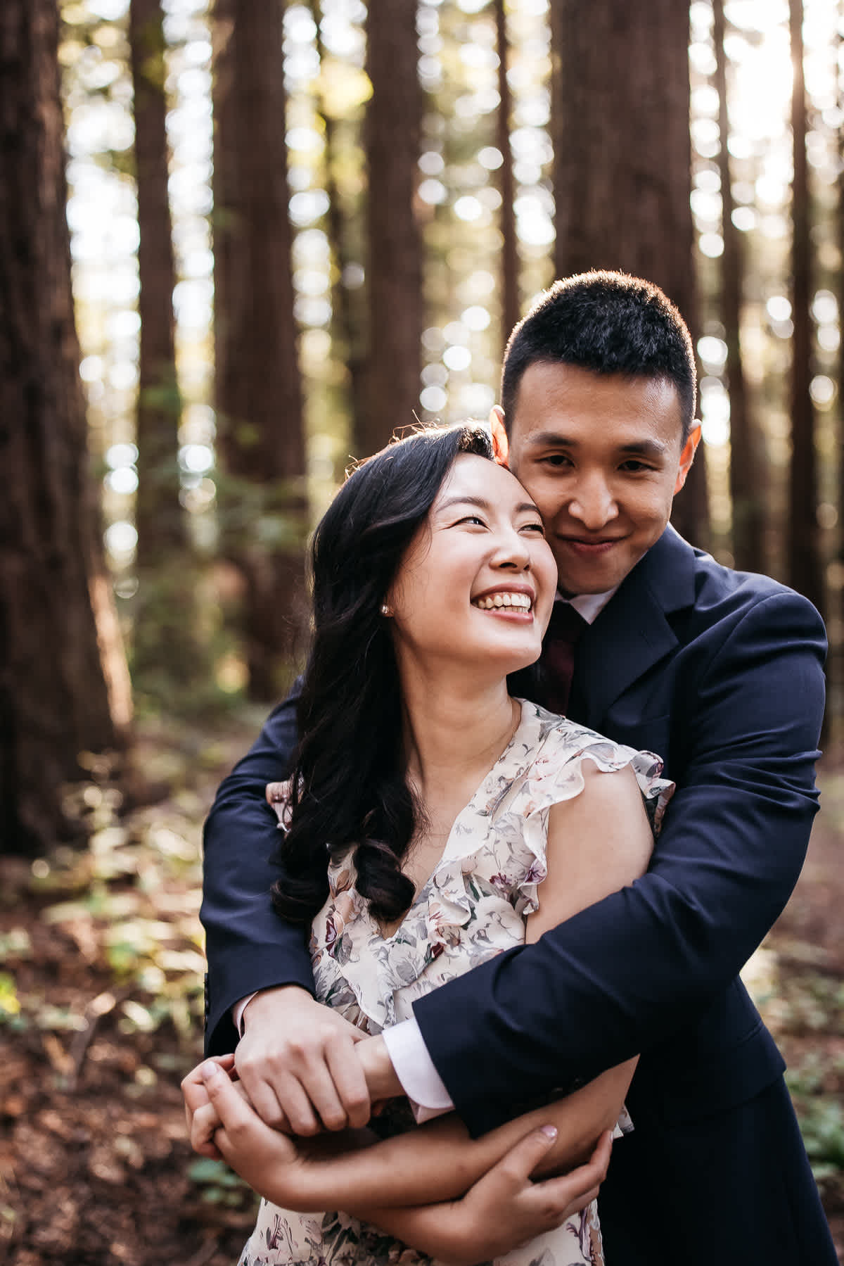 redwoods-coastal-pampas-grass-lifestyle-engagement-session-with-pups-15