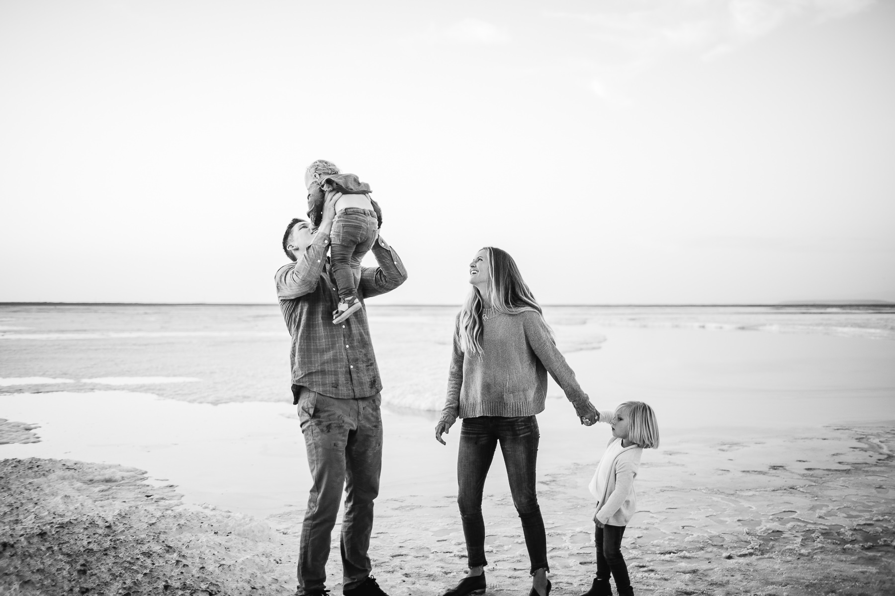 san-jose-ca-salt-flats-sunset-family-lifestyle-session-25